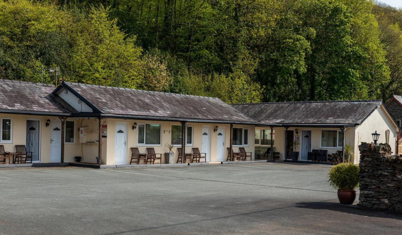 Estuary Lodge Motel B&B Talsarnau Extérieur photo